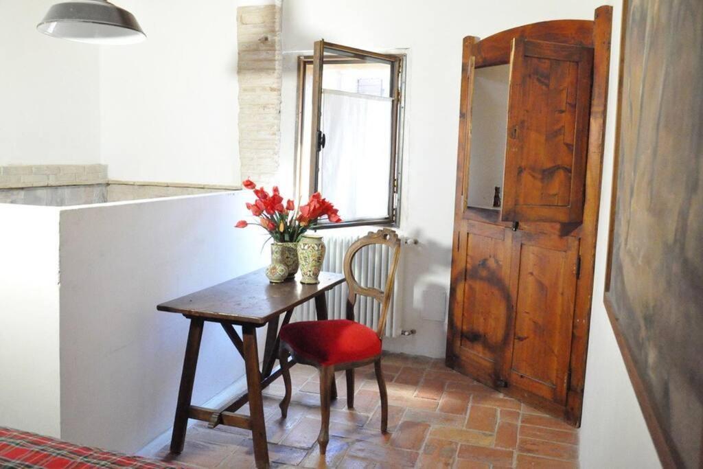Casalice Apartamento SantʼArcangelo di Romagna Exterior foto